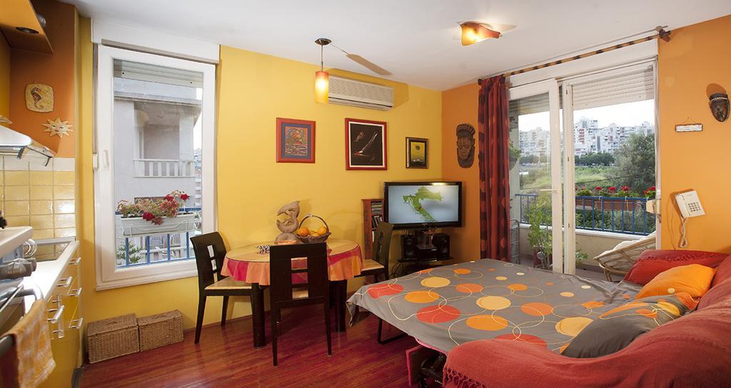 Apartment Sunny Yellow - With Balcony And Parking Place, Сплит Номер фото